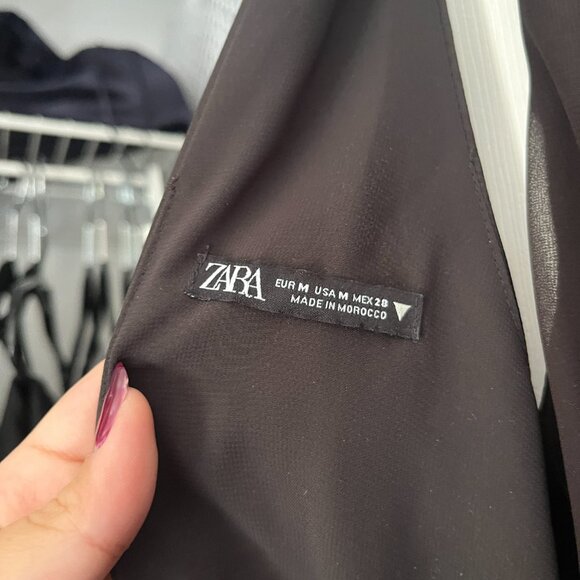 Silk Black Zara Backless Top Size M - Picture 5 of 6